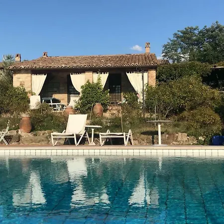 La Corte Del Re Dotto Acqualoreto